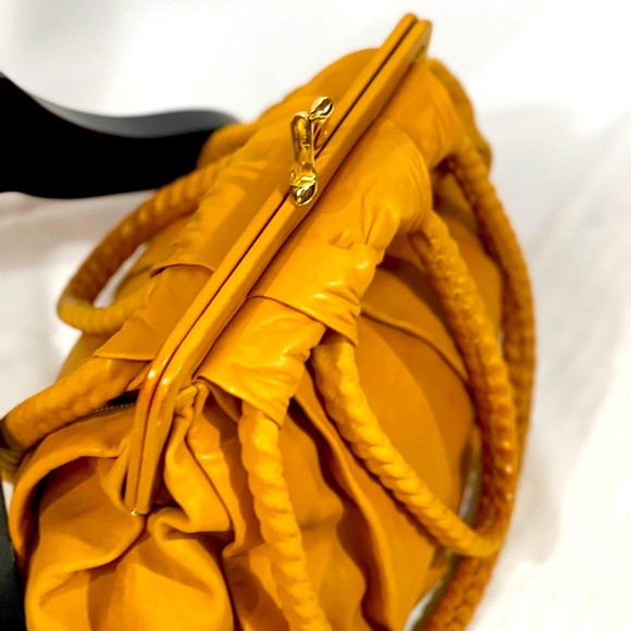 Authentic! Rare Large Christian Louboutin butterscotch lamb skin w dust bag - Picture 3 of 10